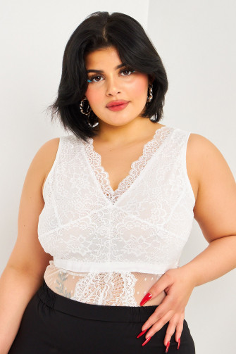 Body noir en dentelle transparente