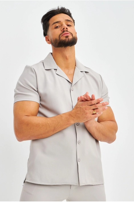 Chemise grise manches courtes