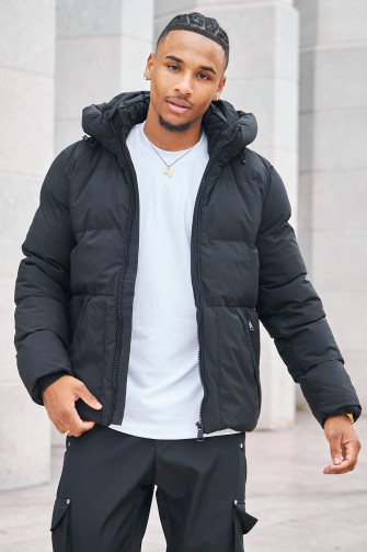Parka noire à capuche mi-longue