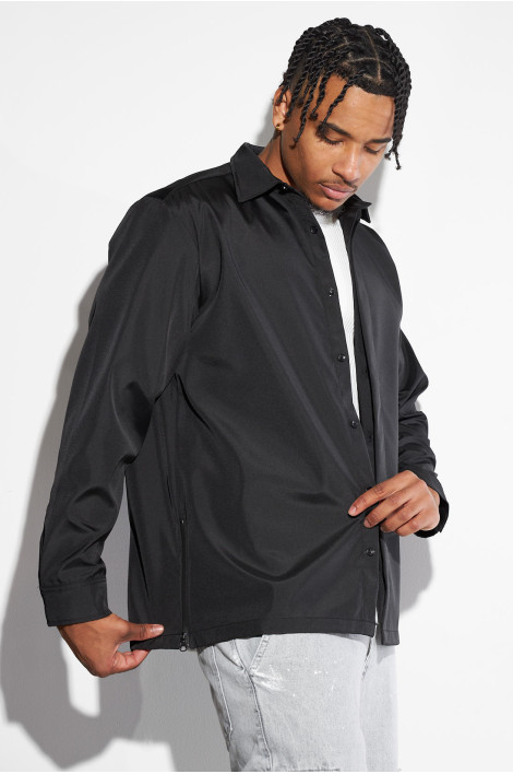 Chemise noire large texturée