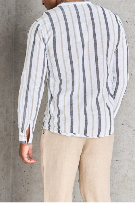 Chemise blanche à rayures beige et noire