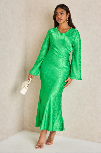 Robe ample satinée et ajustable au dos à motif fleuri vert foncé