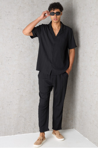 Ensemble 2 pièces chemise + pantalon noir texturée