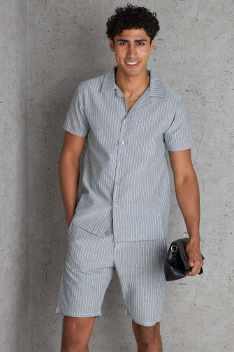 Ensemble 2 pièces chemise + short gris à rayures blanche