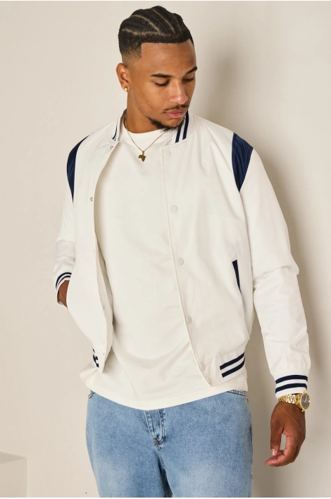 Bomber blanc à détails bleu foncé
