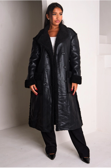 Manteau long en simili cuir et empiècement peau de mouton noir