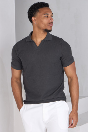 Grey short-sleeved polo shirt