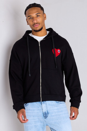 Veste à capuche noire détail cœur