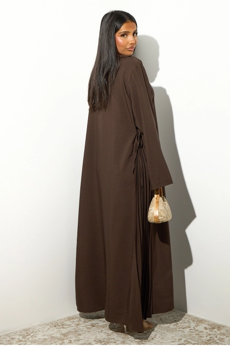 Robe à manches longues marron effet plissé
