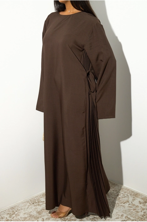 Robe à manches longues marron effet plissé