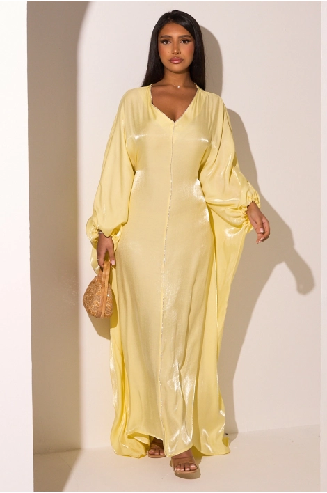 Robe jaune effet satinée avec strass