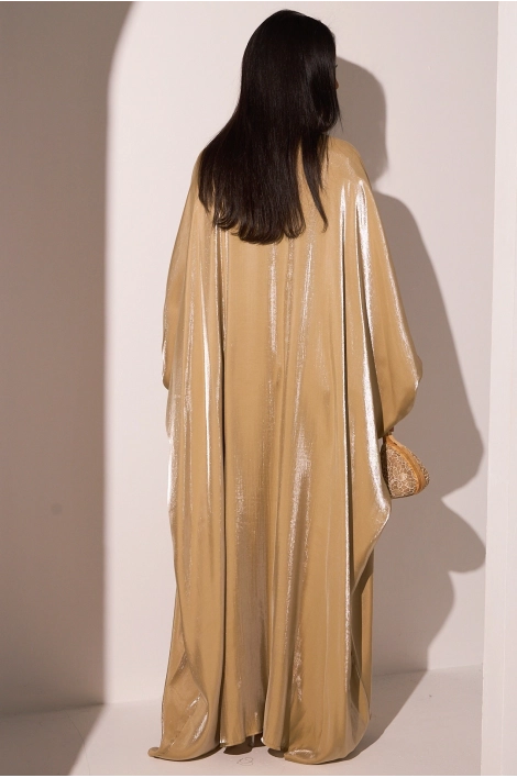 Robe beige effet satinée avec strass