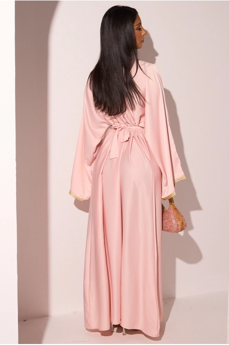 Abaya rose clair satinée à empiècement doré + strass