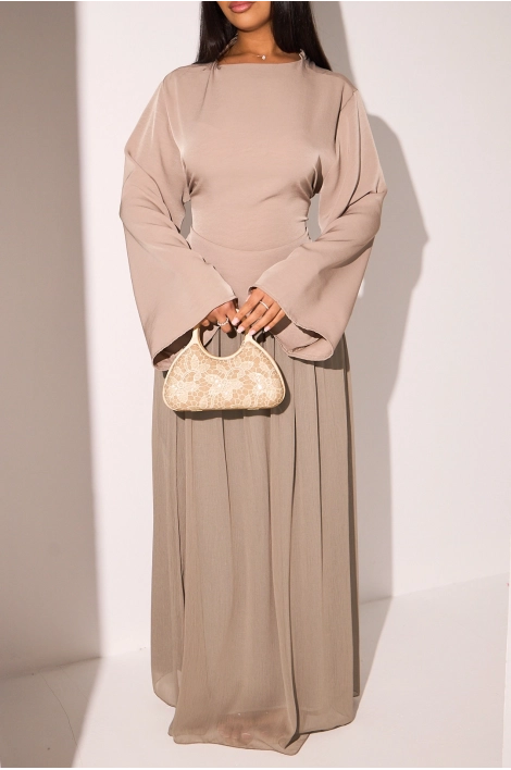 Ensemble deux pièces haut à manches longues + jupe taupe clair