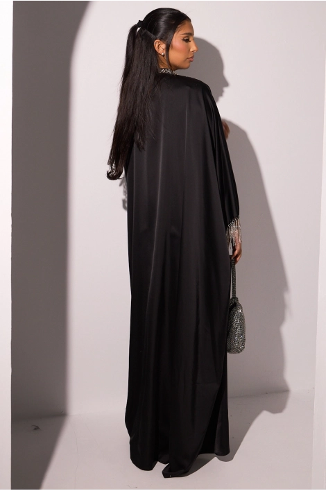 Abaya noire à manches chauves-souris avec strass tombant