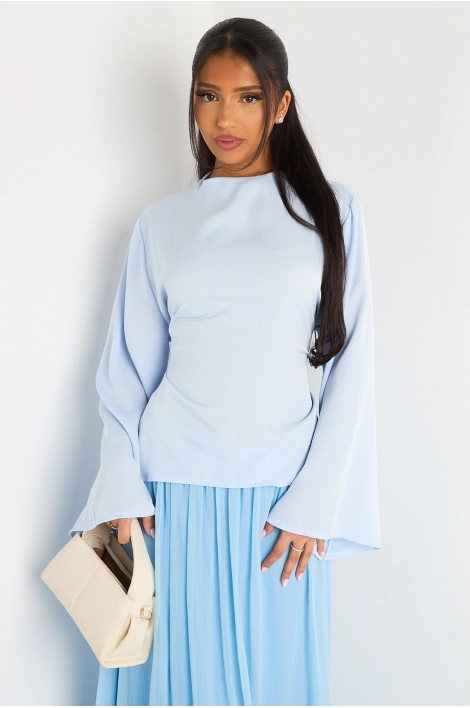 Ensemble deux pièces bleu clair haut cintré + jupe