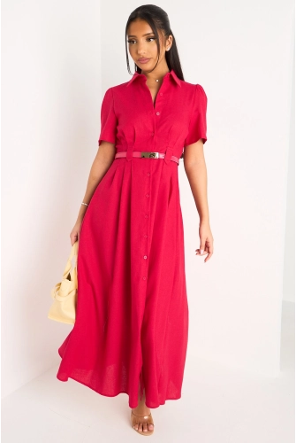 Robe longue couleur cerise cintrée à col rabats et manches courtes
