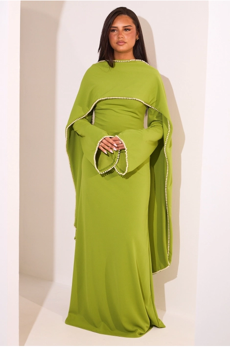 Robe couleur olive perlée à manches pagodes et étole