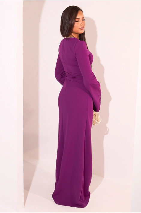 Robe violette perlée à manches pagodes et étole