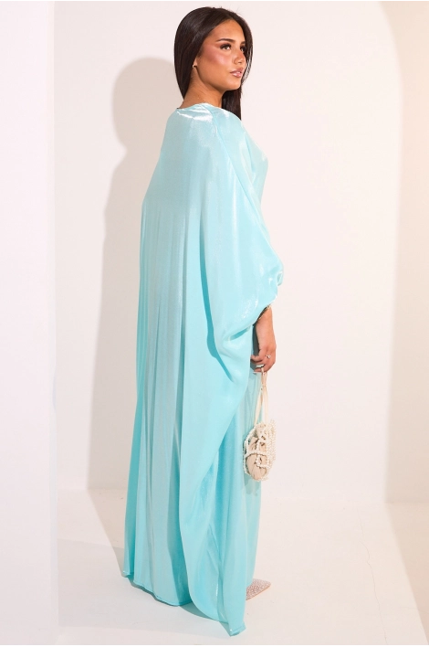 Robe bleu clair effet satinée avec strass