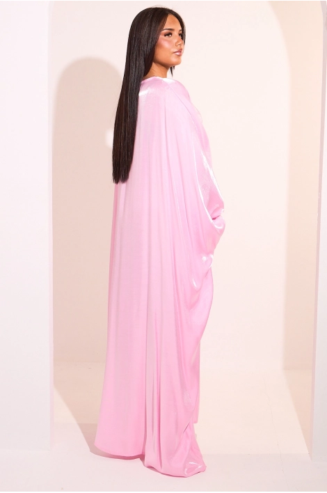 Robe rose clair effet satiné avec strass