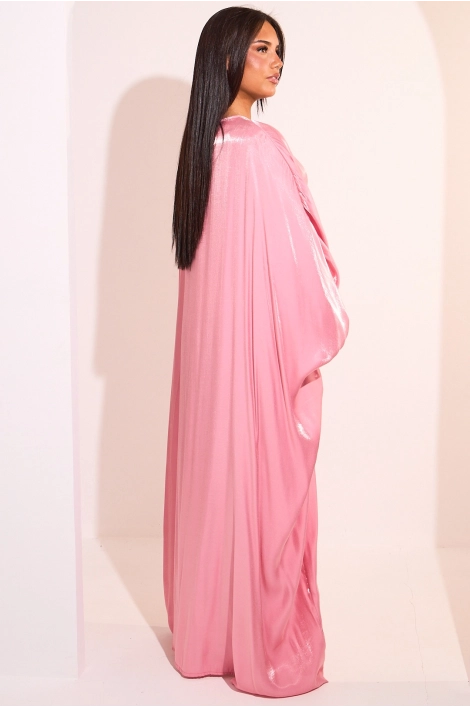 Robe rose effet satiné avec strass