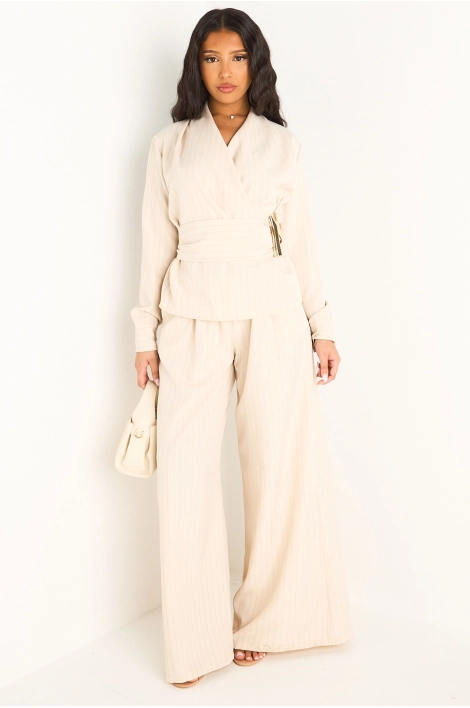 Ensemble deux pièces beige veste style blazer + pantalon à rayures