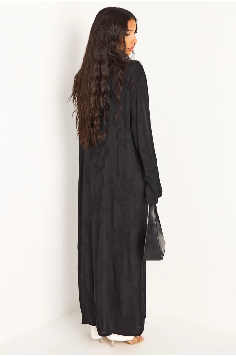 Kimono noir à motifs floraux