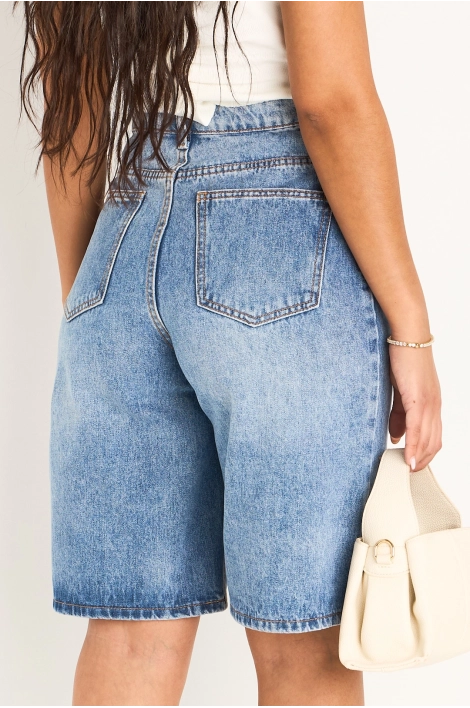 Short long effet croisé en Jean bleu clair