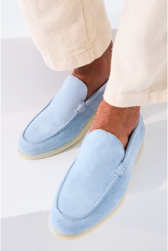 Mocassin effet daim de couleur bleu clair