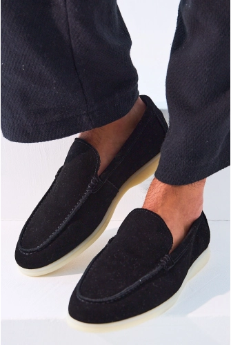 Mocassin effet daim de couleur noire