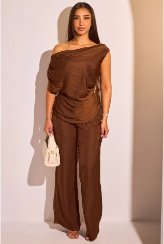 Ensemble deux pièces marron haut sans manches + pantalon