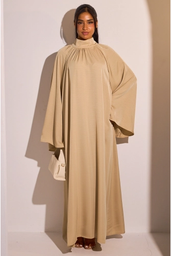 Abaya camel à col montant