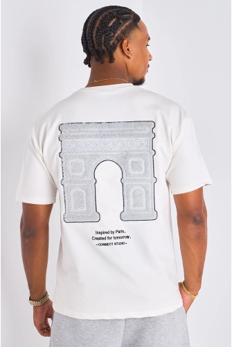 T-shirt blanc à imprimé et inscription "inspired by paris "