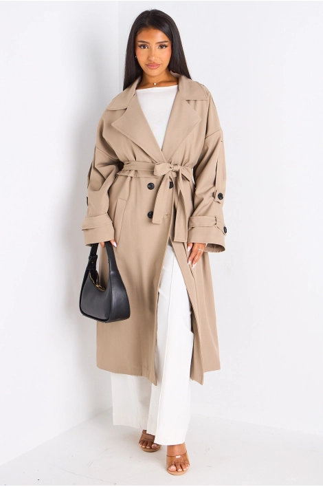 Trench long de couleur taupe