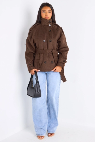 Veste mi-longue duveteuse ceinturée marron
