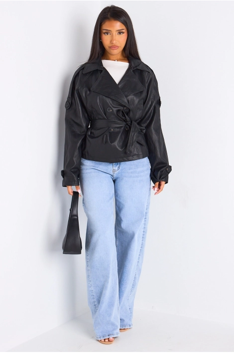 Veste simili cuir cintrée à col rabat de couleur noire