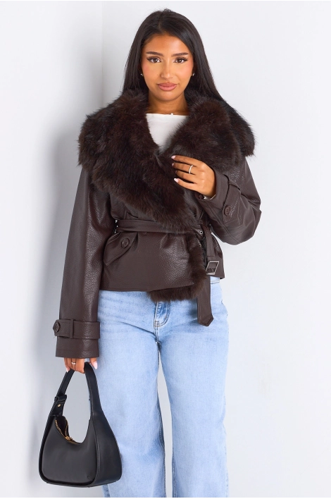 Veste mi-longue en simili cuir à col en fourrure de couleur marron