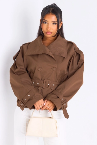 Trench court marron ceinturé