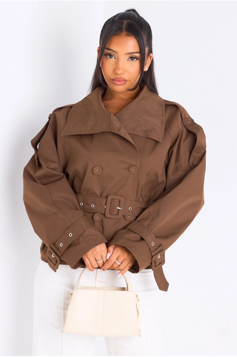 Trench court marron ceinturé