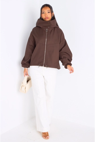 Veste courte marron à capuche