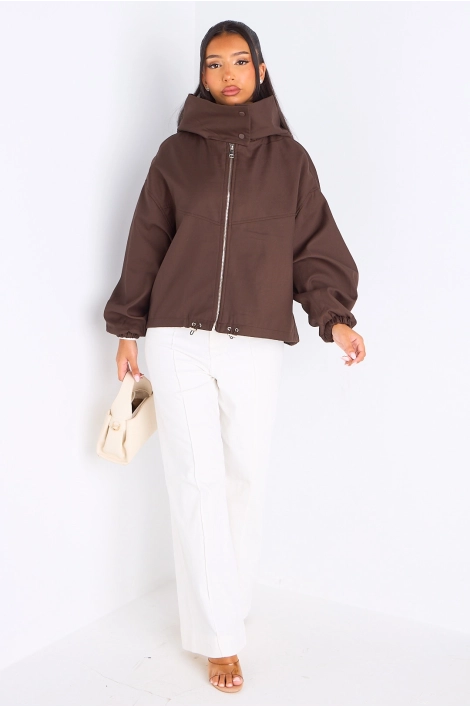 Veste courte marron à capuche