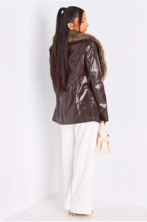 Veste simili cuir marron à empiècement fourrure