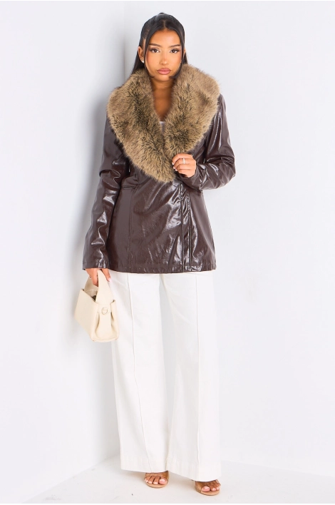 Veste simili cuir marron à empiècement fourrure