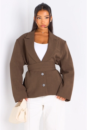 Veste blazer marron à coupe droite ceinturée