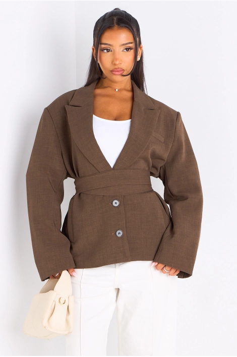 Veste blazer marron à coupe droite ceinturée