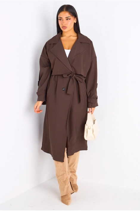 Trench long de couleur marron
