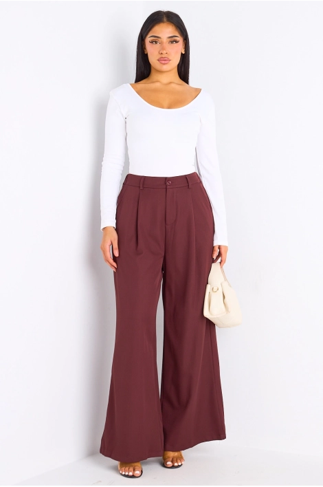 Pantalon à pince et coupe droite bordeaux