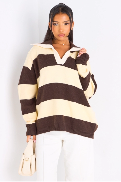 Pull en laine marron à rayures beiges