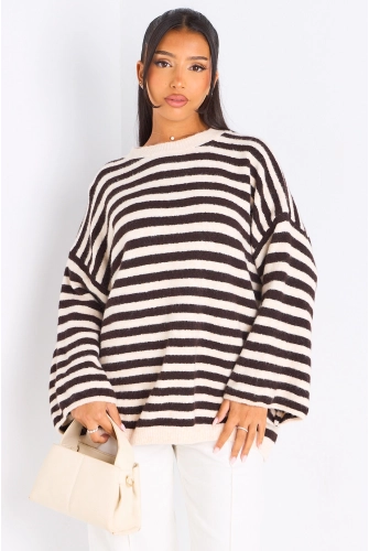 Pull en laine beige à rayures marron